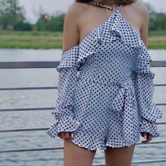 Lea Ruffle Romper - Picture 2 of 4